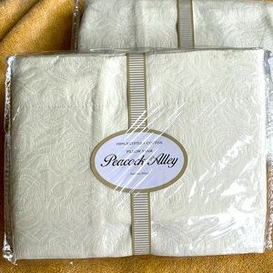 Peacock Alley King Shams